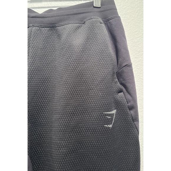 Gymshark Tapered Leg Pants Men’s Size Small Pull On Textured Black Athletic Zip - Picture 3 of 10
